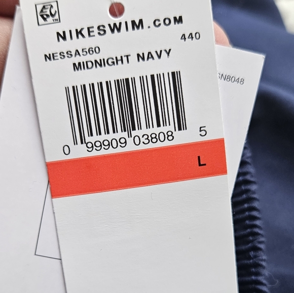 Nike Men's SZ Large Swim Shorts Pants Swim Suit - Picture 4 of 5